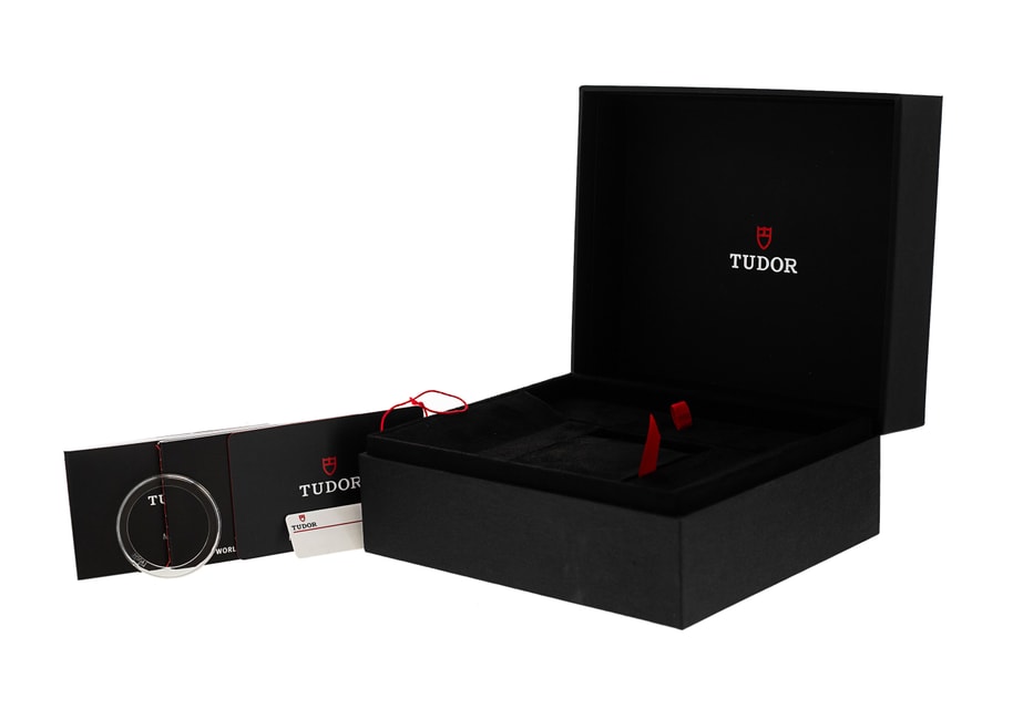 Tudor Black Bay GMT M79830RB-0010 Image 4